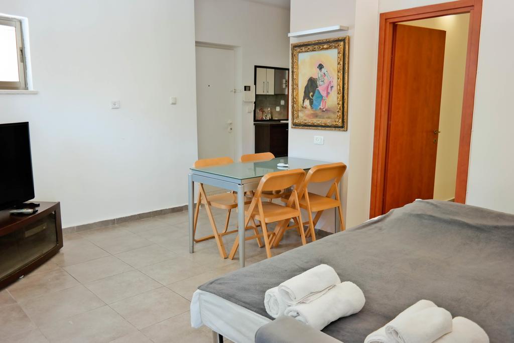 Miraks Ge'Ula Apartment Tel Aviv Luaran gambar